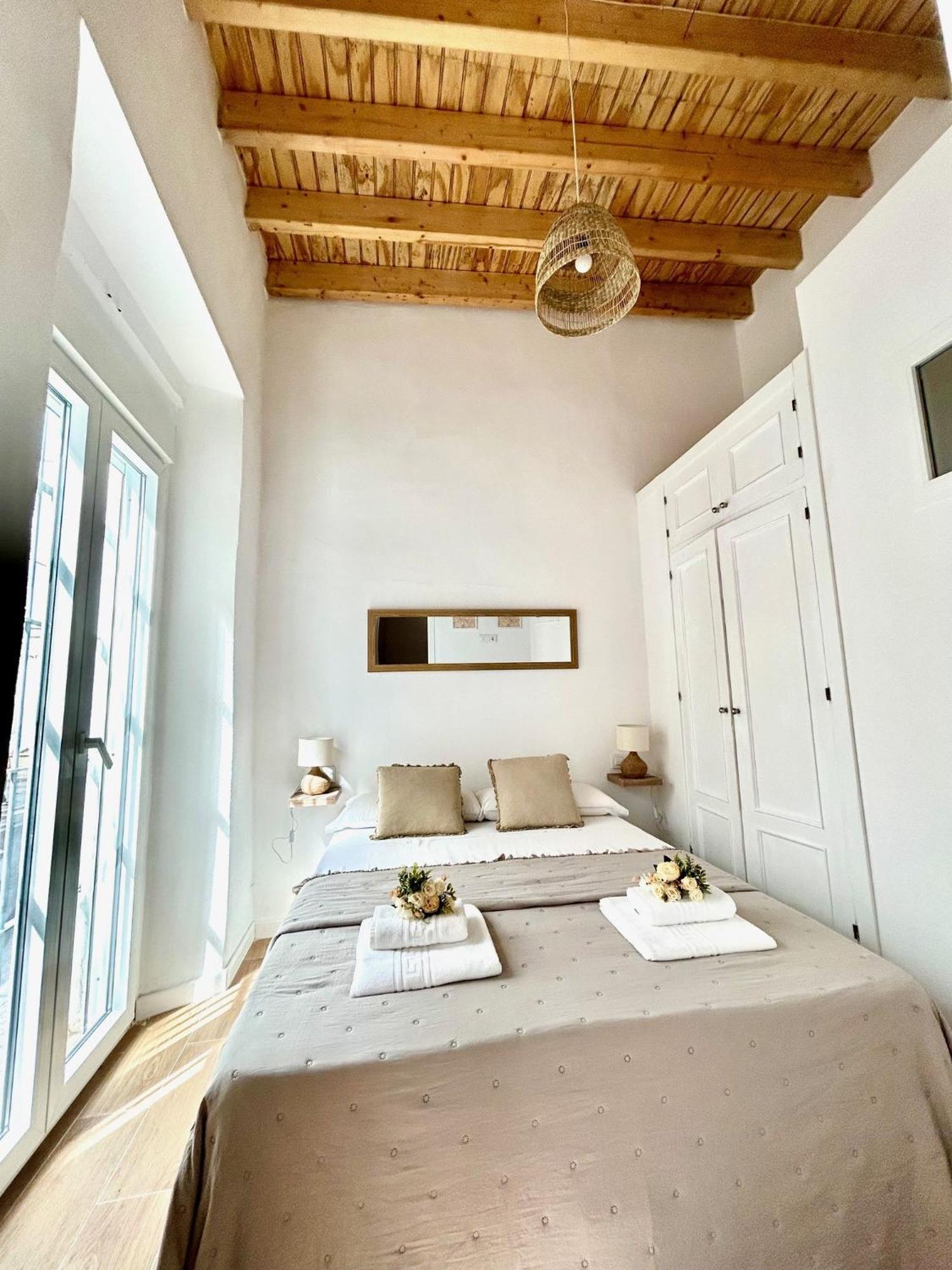 Gatu Casa Solera, Un Lugar Unico, "Preferente Para Mayores De 25 Anos Y Familias " El Puerto de Santa Maria Exterior photo